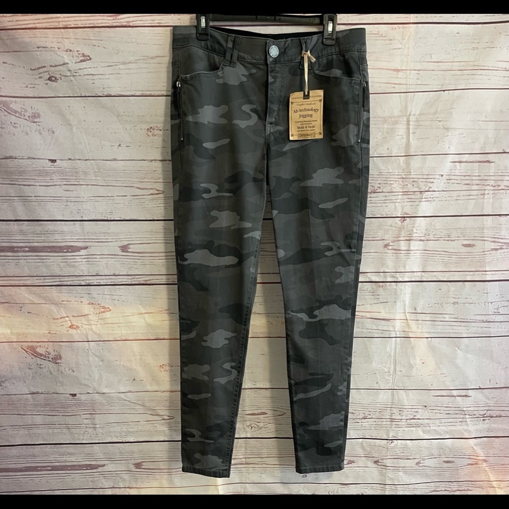Democracy Camouflage Stretchy Pants